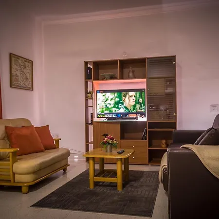 Appartement Comfy Flat In The Heart Of Qawra *